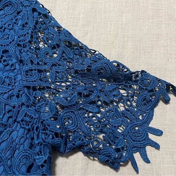 Philosophy Lace Crochet Blue Embellished Boxy Blouse Lined Size XL - Picture 3 of 7